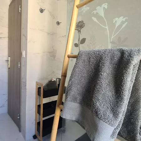 Hotell Le Petit Trianon Et Le Charme Des Nice