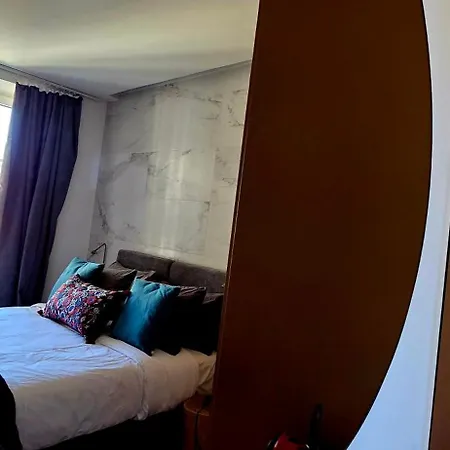 Le Petit Trianon Et Le Charme Des Hotel 2*