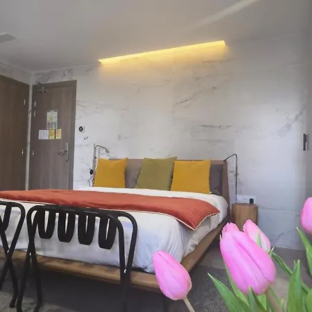 Le Petit Trianon Et Le Charme Des