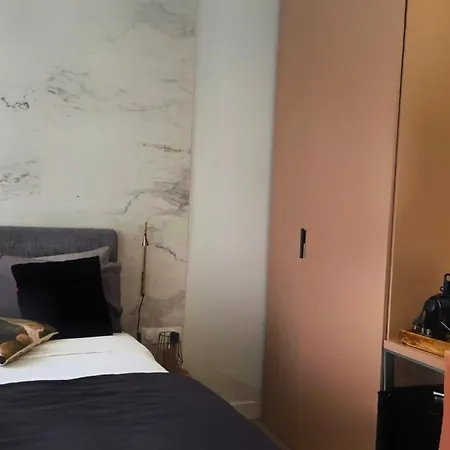 Hotel Le Petit Trianon Et Le Charme Des Nice