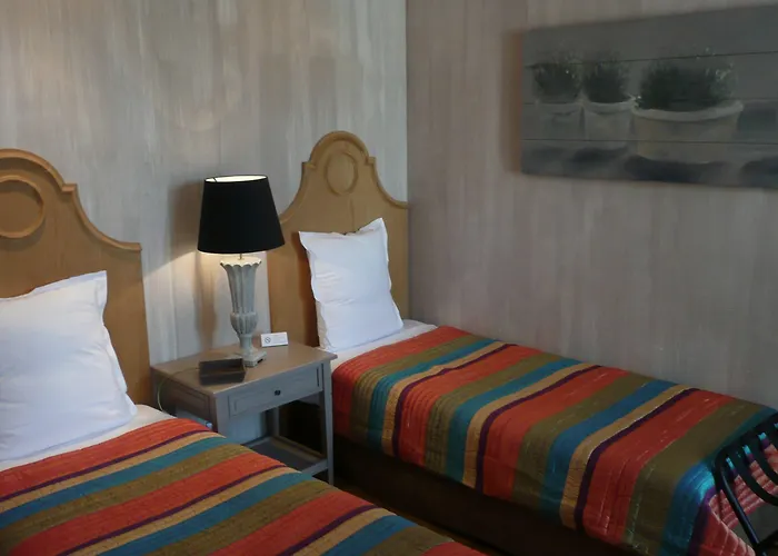 Le Petit Trianon Et Le Charme Des Nice