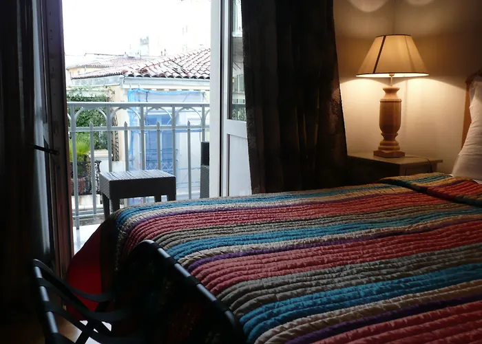 Le Petit Trianon Et Le Charme Des Nice