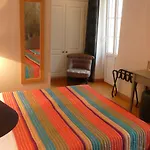 Le Petit Trianon Et Le Charme Des