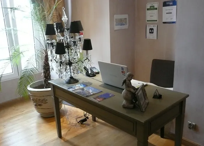 Le Petit Trianon Et Le Charme Des فندق