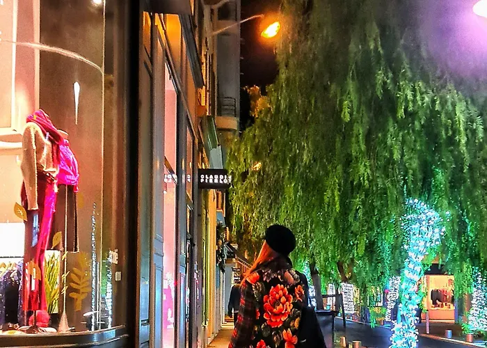 Le Petit Trianon Et Le Charme Des