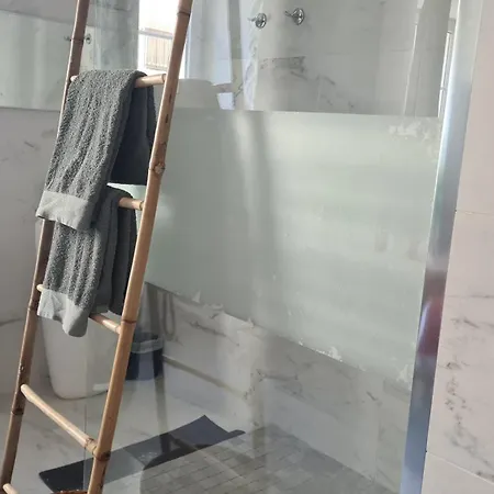 Le Petit Trianon Et Le Charme Des Ницца