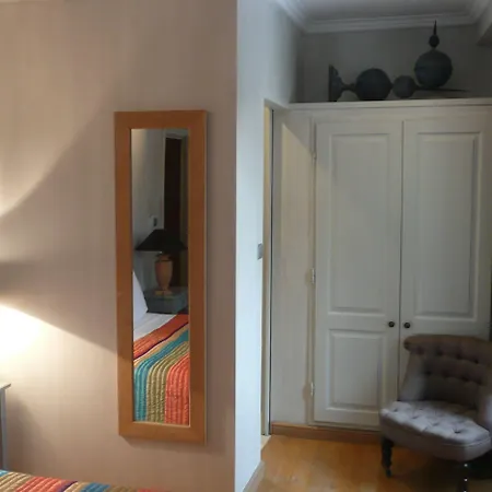 Le Petit Trianon Et Le Charme Des 2* Ницца